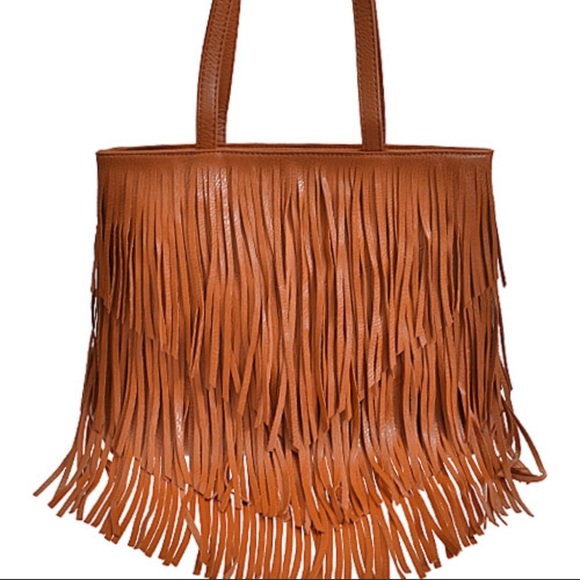 Pink Haley Handbags - 🎉BIG SALE!!🎉CAMEL FAUX LEATHER FRINGE PURSE